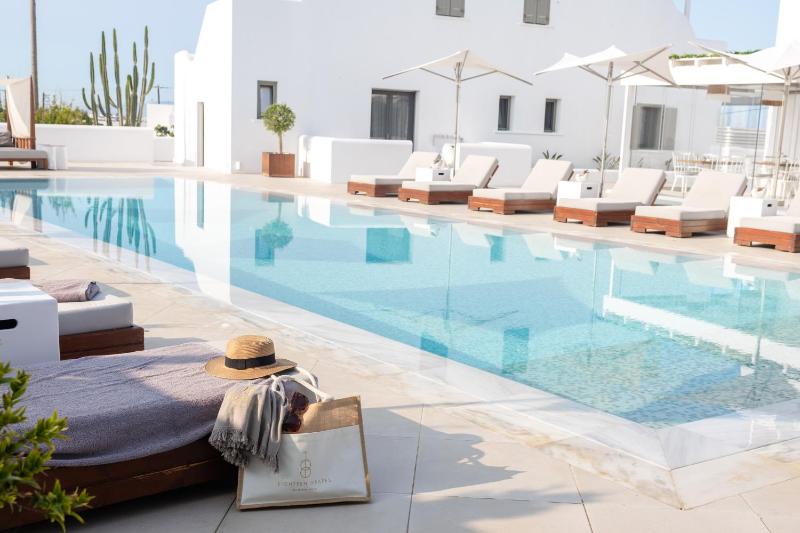 18 Grapes Hotel, Naxos