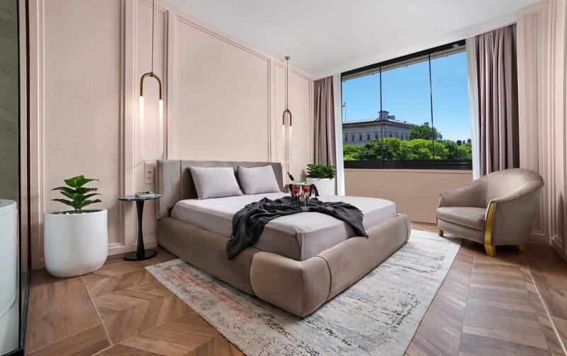 Walton Gardens Pera, Taksim