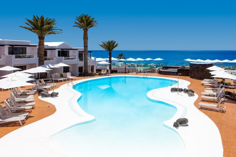 R2 Bahia Kontiki, Lanzarote