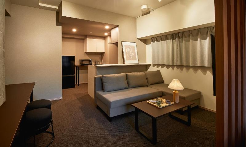 Living like Hotel 博多駅前, Fukuoka