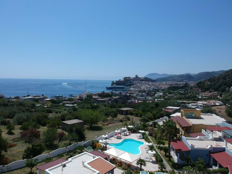 Hotel Bougainville, Aeolian Islands